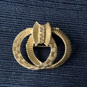 Vintage Gold-Tone Textured Opalescent Rhinestone Double Circle Brooch